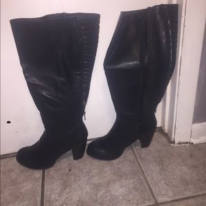 Black Boots